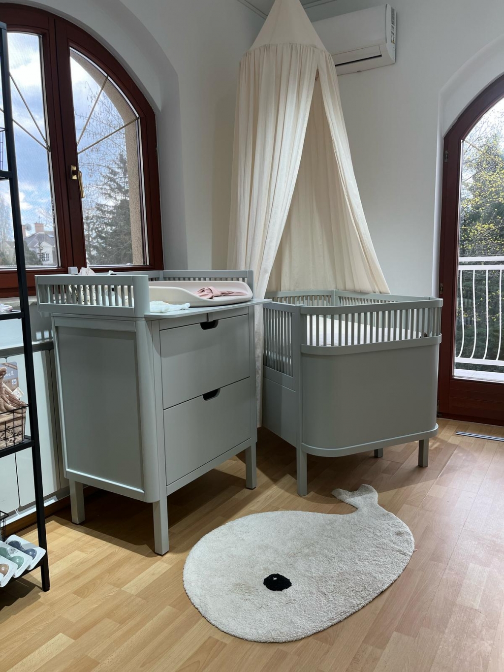 Adiish Showroom Budapest_3.jpg