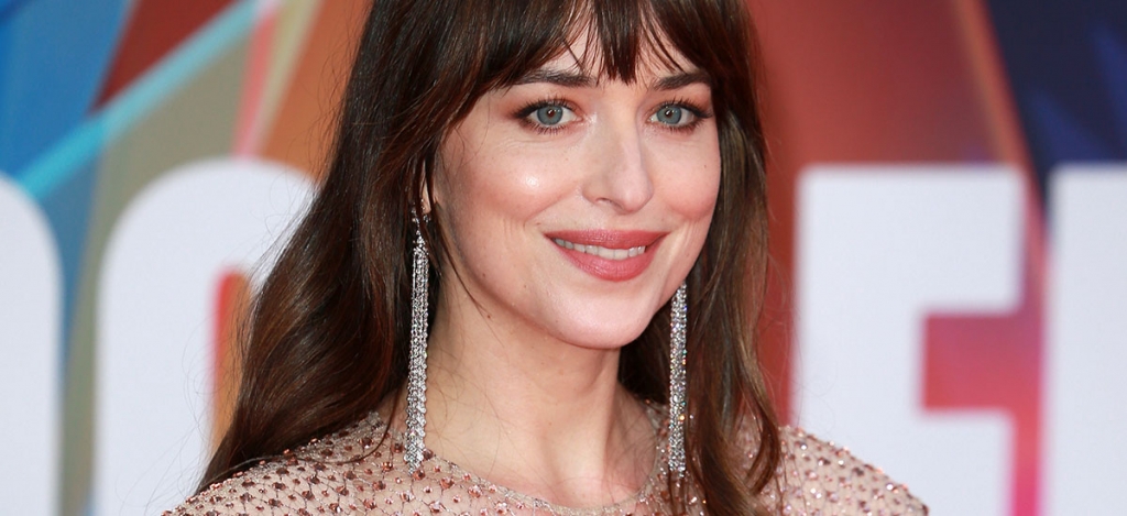 Dakota Johnson imádja a midcentury modern stílust: ilyen bámulatos az otthona!