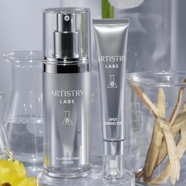 Artistry Labs™ Világosító rendszer a bőrfoltok csökkentésére, a bőr szépítésére