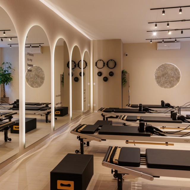 Pilates, japandi, quiet luxury – ilyen egy igazán trendi mozgástér 2026-ban